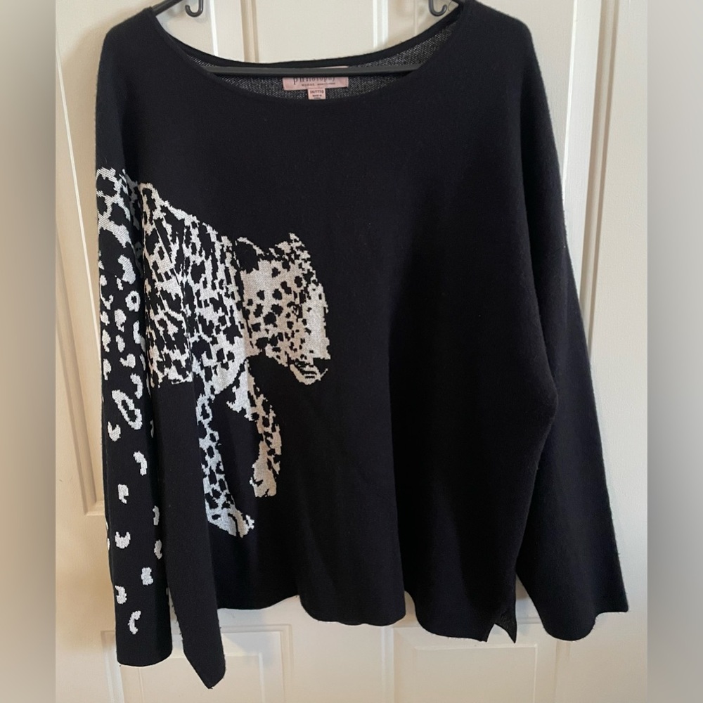 Women’s Philosophy sweater